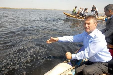 Arıtmanın Suyu İzmir Körfezi'ne Akıyor