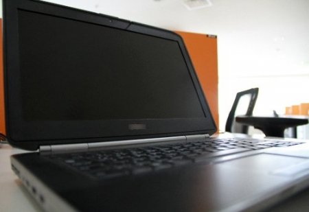 Arızalanan dizüstü bilgisayarları ‘ustayım’ diyen herkese teslim etmeyin