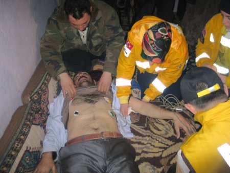 Arızayı Gidermek İsteyen Köylüler Elektrik Akımına Kapıldı: 1 Ölü 1 Yaralı