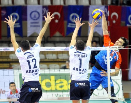 Arkas Spor: 3 - İstanbul Büyükşehir Belediyesi: 2
