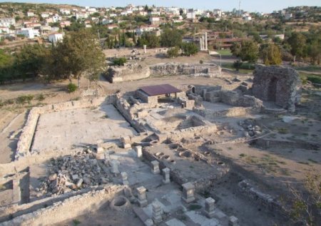 Arkeoloji bölümü kazı ekibi araziden döndü