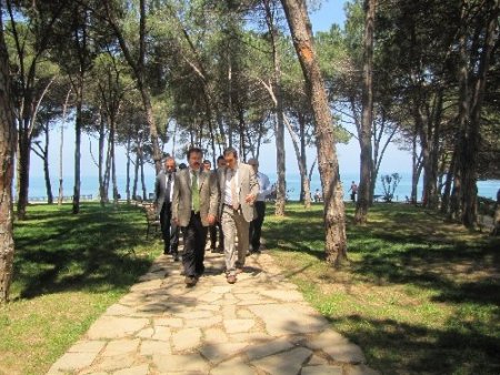 Arpacıoğlu: Göçmelere karşı güvenlik için taş duvar örüyoruz