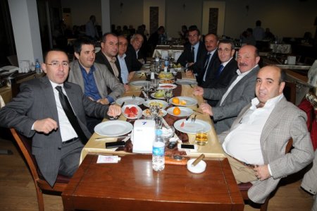 Arslan, veda yemeği ile uğurlandı