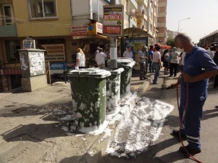 Artan Sıcaklıklar Kentte Çöp Temizliğini Hızlandırdı
