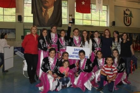 Artvin Türk Halk Oyunları İl Birinciliği Yarışmaları yapıldı