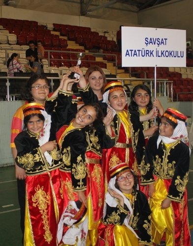 Artvin Türk Halk Oyunları İl Birinciliği Yarışmaları yapıldı