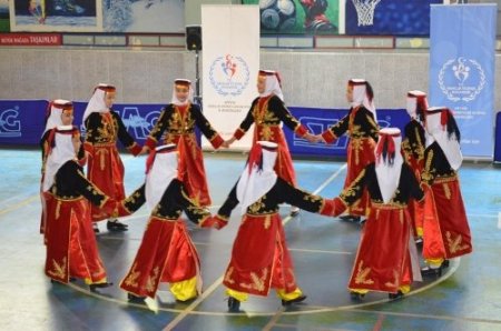 Artvin Türk Halk Oyunları İl Birinciliği Yarışmaları yapıldı