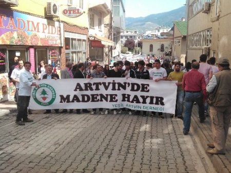 Artvin'de 'Madene Hayır' mitingi