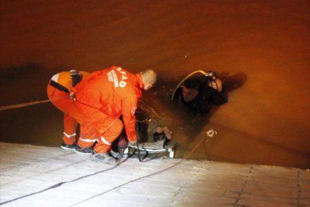 Asi Nehri'ne düşen bir kişi hayatını kaybetti