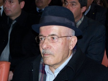 Aşık Veysel Ölümünün 38. Yılında Mezarı Başında Anıldı