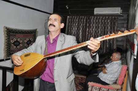 Aşıklar gecesinde teröre lanet yağdı