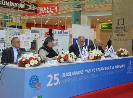 Asım Güzelbey: Şehir merkezinde AVM olmamalı