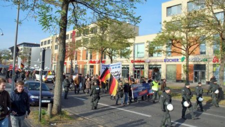 Aşırı Sağcı Pro Köln’den Provokasyon Gibi Gösteri