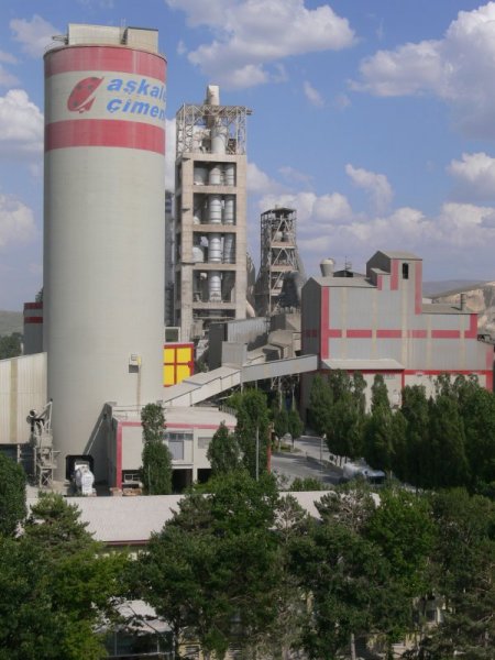 Aşkale Çimento, En Büyük 500 Sanayi Kuruluş Listesinde Doğu'nun Gururu Oldu