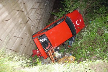 Asker Eğlencesi Kaza İle Bitti: 1 Yaralı