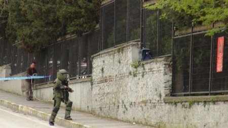 Askeri hastanede şüpheli çanta paniği