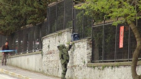 Askeri hastanede şüpheli çanta paniği