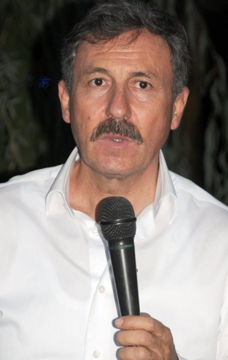 'Askeriyeden Atılan Öğrencilere Haklarının İadesi İçin Kanun Teklifi Vereceğim'