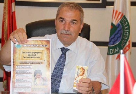 'Askıda Ekmek' geleneği ile belediyeler sosyal yaraya merhem oluyor