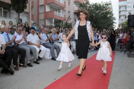 Asmek'in Yıl Sonu Sergileri Devam Ediyor