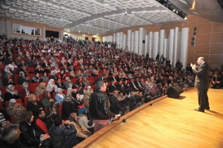 ‘Asrı Saadet’ten Merhamet Örnekleri’ konferansına büyük ilgi