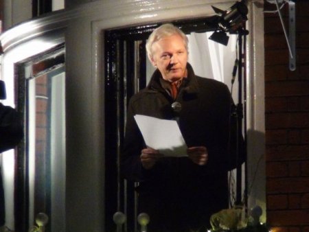 Assange: 2013'te milyonlarca yeni belge yayınlayacağız