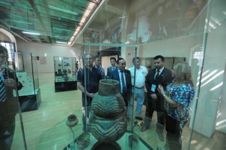 Astana heyeti, Ankara Kalesi ve Anadolu Medeniyetleri Müzesi'ne gezdi