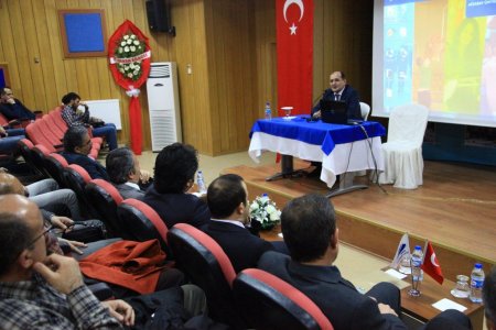 ASÜ’de 'Zinciriye Sohbetleri' devam ediyor