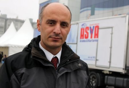 Asya ekibi, İstanbulluları simülatörle depreme hazırlıyor