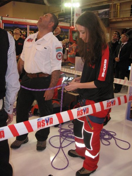 ASYA'nın kurtarma timi göz doldurdu