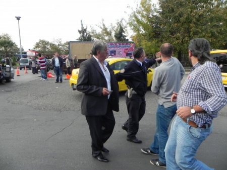 At alışverişinde kavga çıktı: 2 yaralı