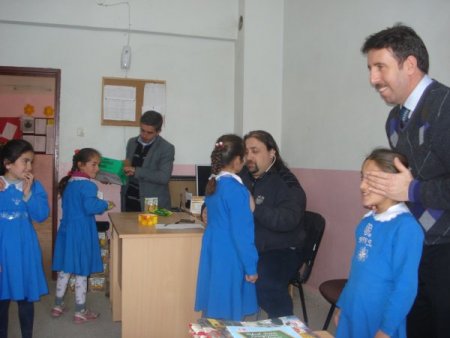 Atak Koleji kardeş okulda sağlık taraması yaptırdı