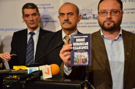 Ataka üyesi meclis başkan yardımcısı, Çiçek'le görüşmeye alınmadı