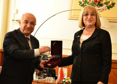 Ataka üyesi meclis başkan yardımcısı, Çiçek'le görüşmeye alınmadı