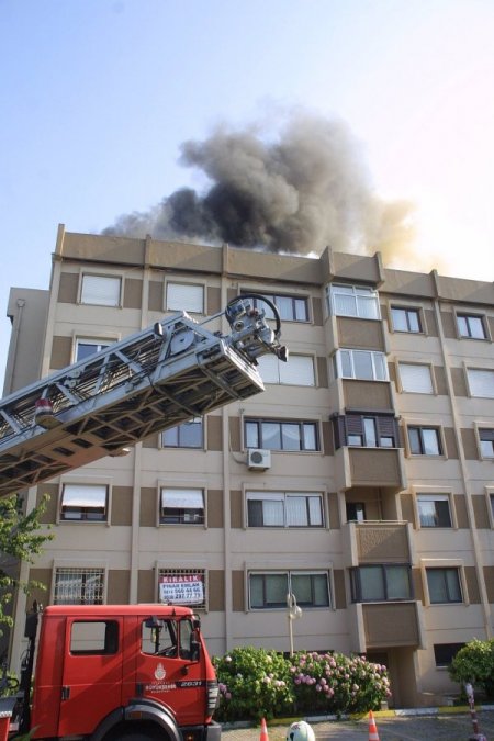 Ataköy’de Yangın Paniği