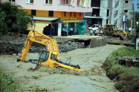 Atakum İlçesi Selle Yatıp Selle Kalkıyor