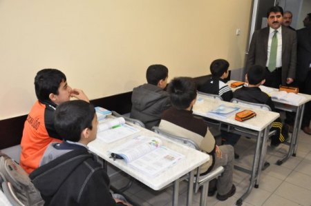 Atalay: Burada ülkesini seven gençler yetişiyor