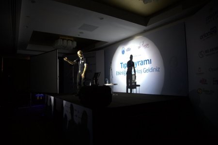 Atalay Demirci: Yapacağım espriden kimse utanmamalı