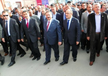 Atalay: Özgürlüklerden Yanayız, Kısıtlamadan Yana Değil