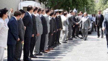 Atalay: Şiddet Ve Terör Olmadan Her Şeyi Konuşacağız