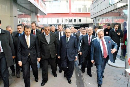 Atalay: Terör örgütüne silah bıraktıracağız