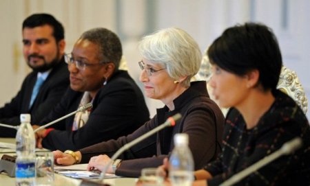 Atambayev, Vendi Şerman’ı kabul etti