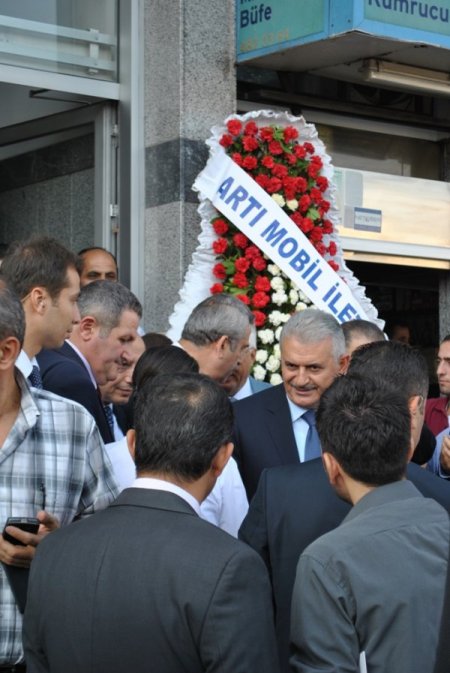 Atanamayan öğretmenler, Ulaştırma Bakanı'ndan yardım istedi