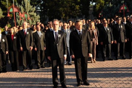 Atatürk, ata vatan Türkmenistan'da anıldı