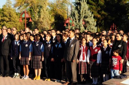 Atatürk, ata vatan Türkmenistan'da anıldı