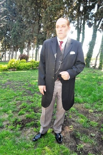 Atatürk'e benzeyen sanatçı Kocaeli'nde ifade verdi