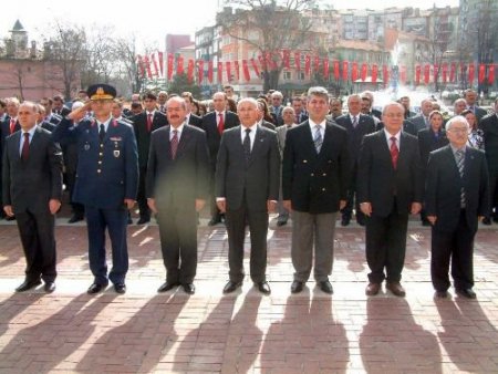 Atatürk'ün Kütahya'ya Gelişi Törenle Kutlandı
