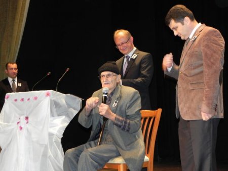 Atatürk’ün naaşı başında nöbet tutan Şaban Kalmaz, duygulandırdı