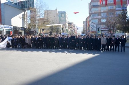 Atatürk'ün Niğde'ye gelişi kutlandı