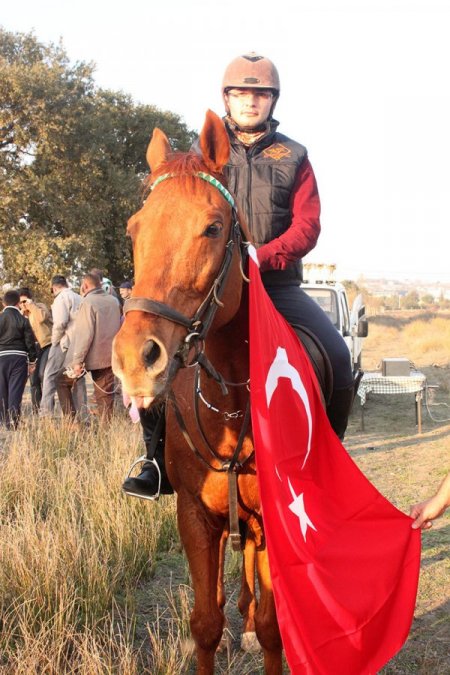 Atçılık meslek yüksekokulu canlanıyor